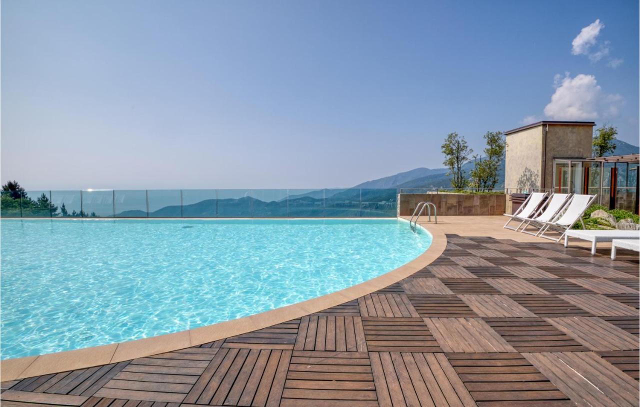 Gorgeous Home In Magliolo-Finale Ligure Extérieur photo