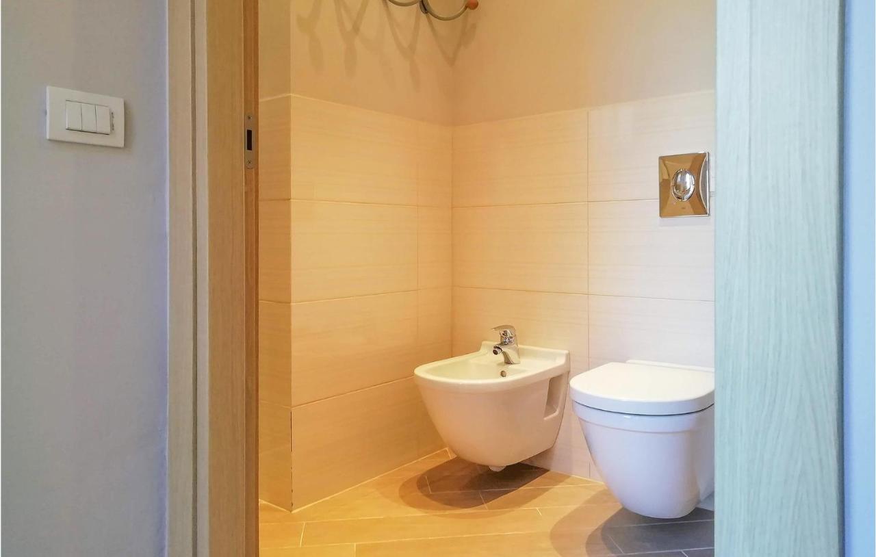 Gorgeous Home In Magliolo-Finale Ligure Extérieur photo