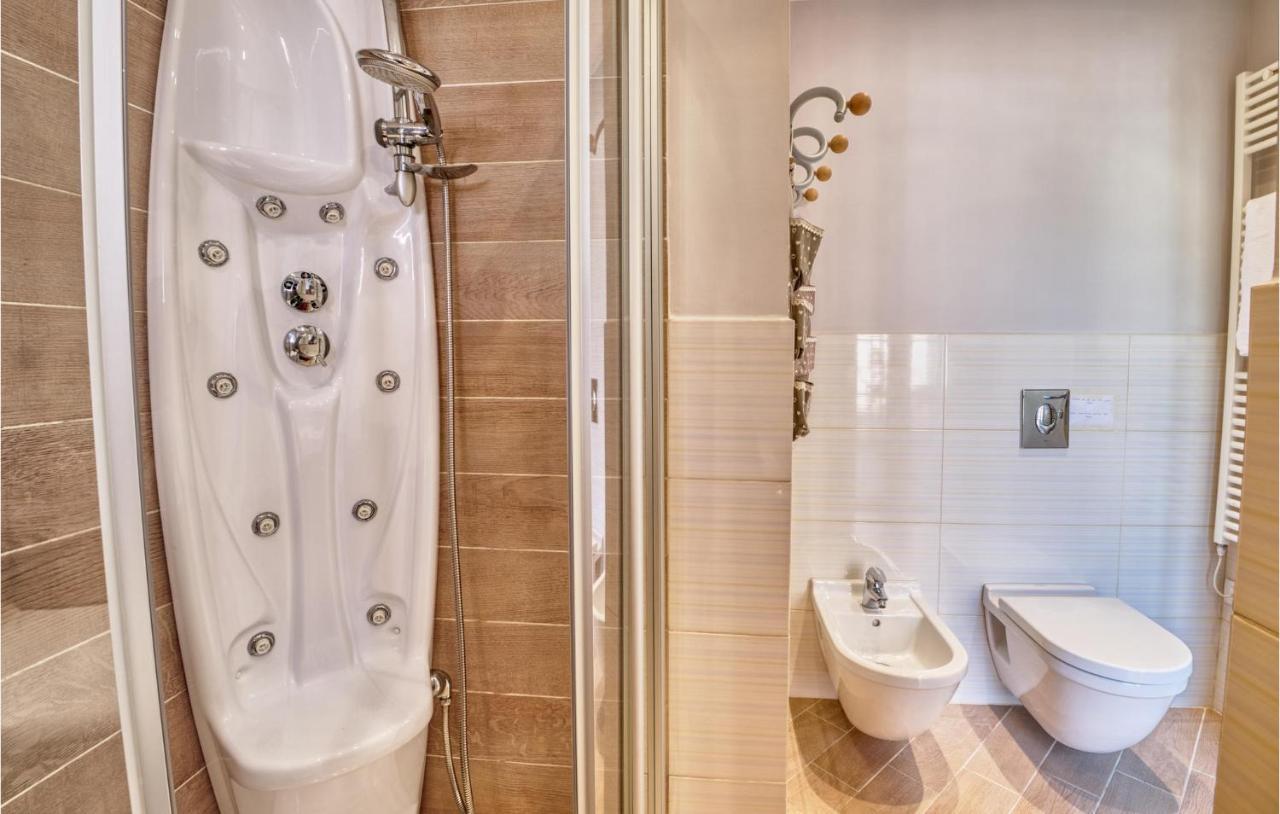 Gorgeous Home In Magliolo-Finale Ligure Extérieur photo