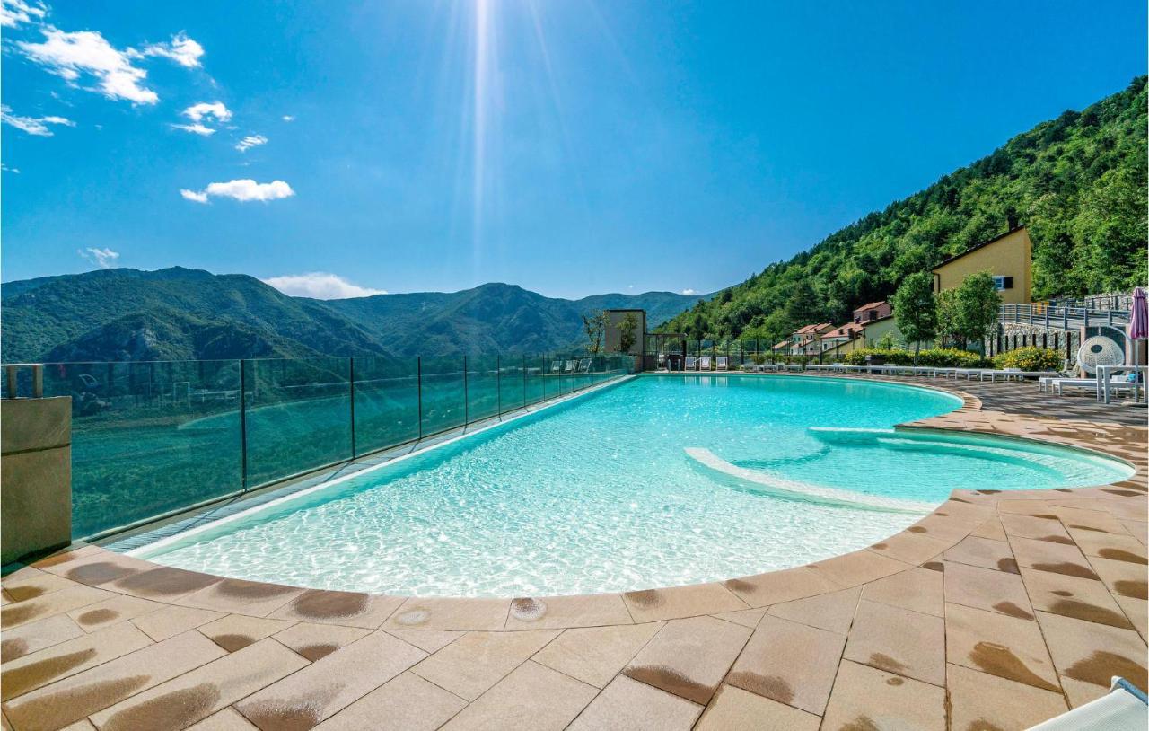 Gorgeous Home In Magliolo-Finale Ligure Extérieur photo